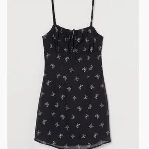 H&M Divided Chiffon Butterfly Babydoll dress